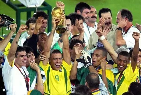 世界杯主题曲是什么,世界杯主题曲是什么 世界杯主题曲是什么,世界杯主题曲是什么